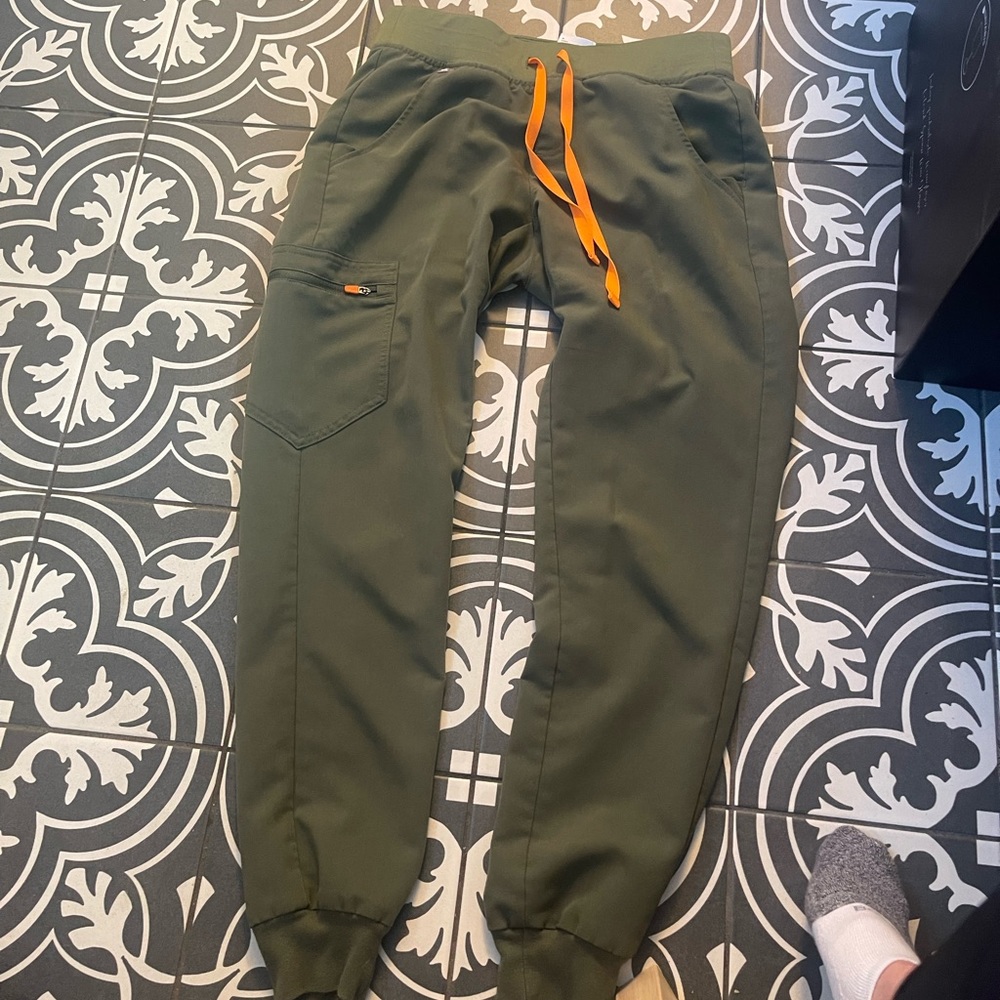 Figs Zamora Moss jogger scrub pants